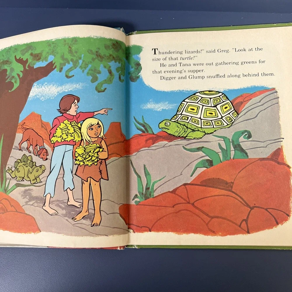 Vintage Children's Rand McNally Book‎ Hanna-Barbera's VALLEY OF THE DINOSAURS